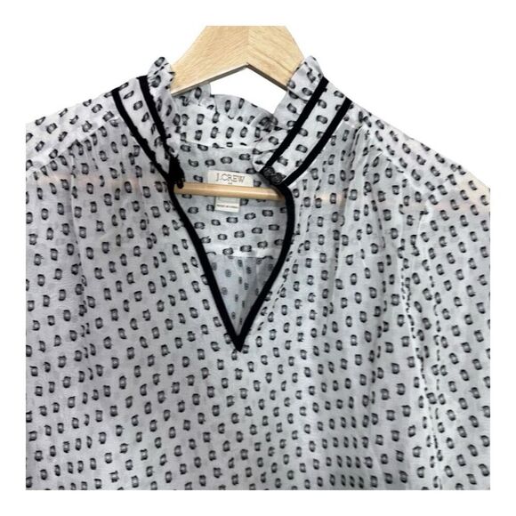 J. Crew  Semi-Sheer Swiss Dot Novelty Artist Top Keyhole Ruffle Trim Blouse size - Picture 3 of 7
